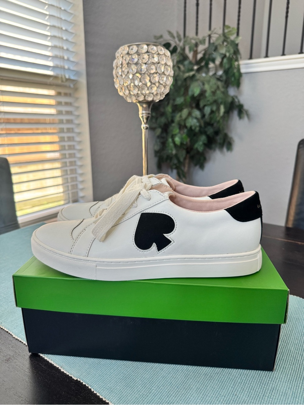 Kate Spade leather sneaker size 11